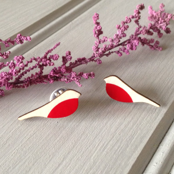 Hand painted wooden robin brooches, tie pin, lapel pin, memorial jewellery, Stocking filler by Kate Wimbush Jewellery